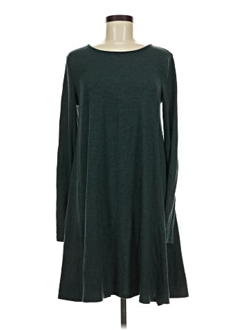 Old Navy Casual Dress (view 1)