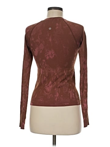 Lululemon Athletica Long Sleeve T-Shirt (view 2)