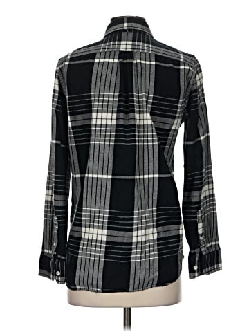 Banana Republic Long Sleeve Button-Down Shirt (view 2)