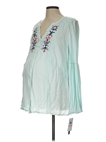 Flutter & Kick 3/4 Sleeve Blouse (view 1)
