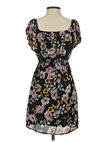 Cupcakes & Cashmere Casual Dress (view 2)