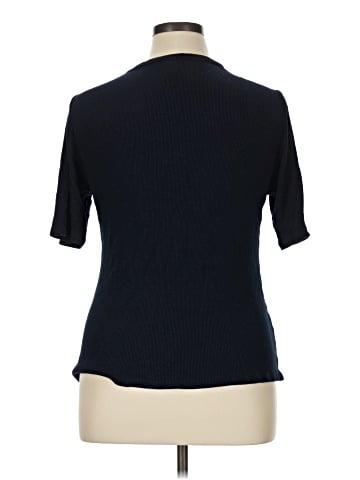 Magaschoni 3/4 Sleeve T-Shirt (view 2)