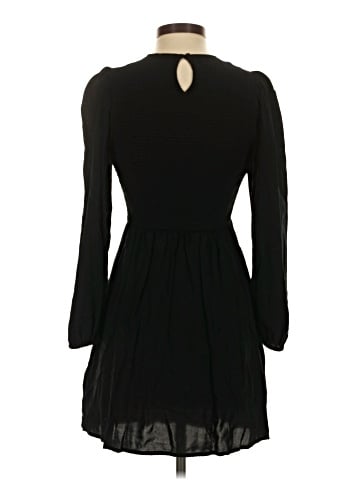 Old Navy Casual Dress (view 2)