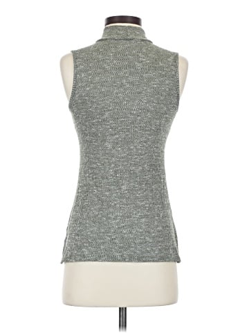Cato Sleeveless T-Shirt (view 2)