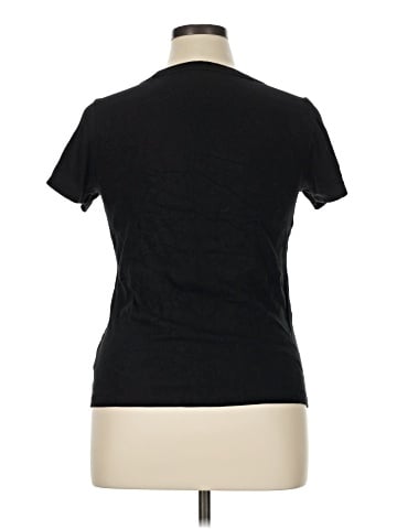 Old Navy Short Sleeve T-Shirt (view 2)