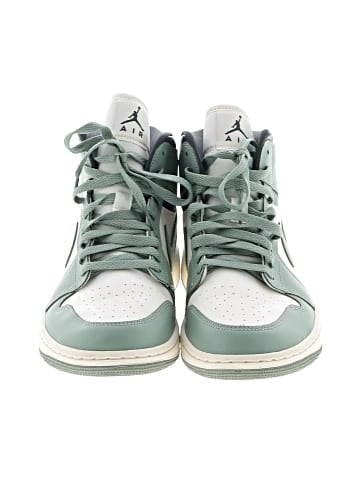 Air Jordan 1 Mid Sneakers (view 2)