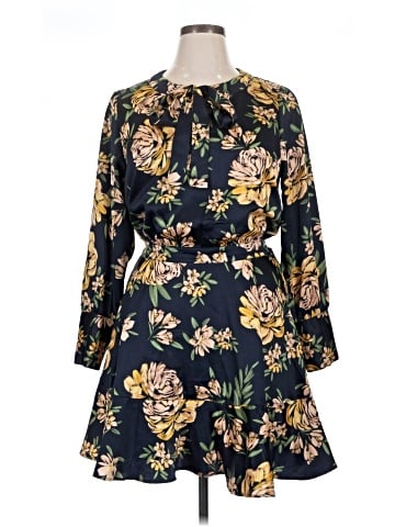 Jessica Simpson Casual Dress (view 1)