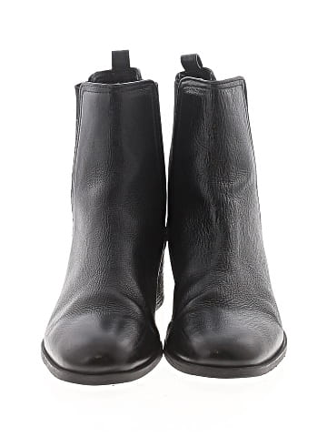 Kenneth Cole REACTION Ankle Boots (view 2)