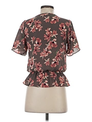 Sienna Sky Short Sleeve Blouse (view 2)