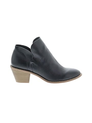 Universal Thread Ankle Boots (view 1)