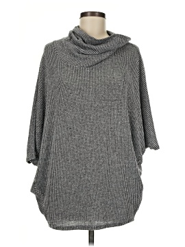 Korye Poncho (view 1)