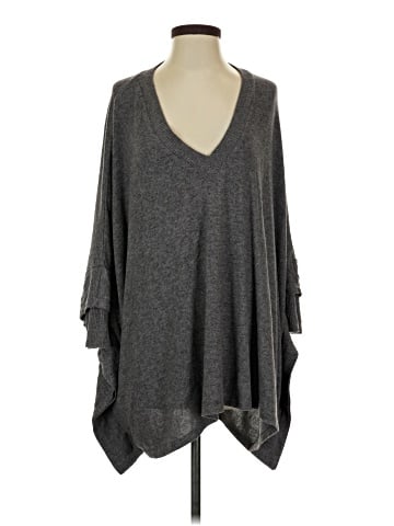 Cherish Poncho (view 1)