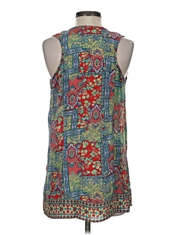Tolani Sleeveless Blouse (view 2)