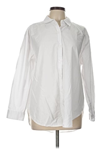 Gloria Vanderbilt Long Sleeve Button-Down Shirt (view 1)