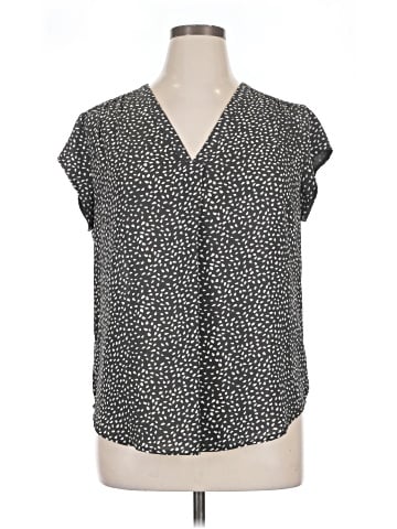 Fun2Fun Short Sleeve Blouse (view 1)