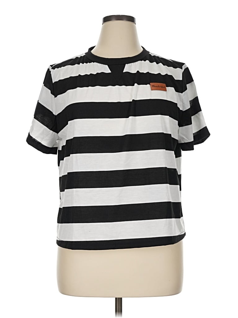 Pre-owned Shein Curve Short Sleeve T-shirt In Black