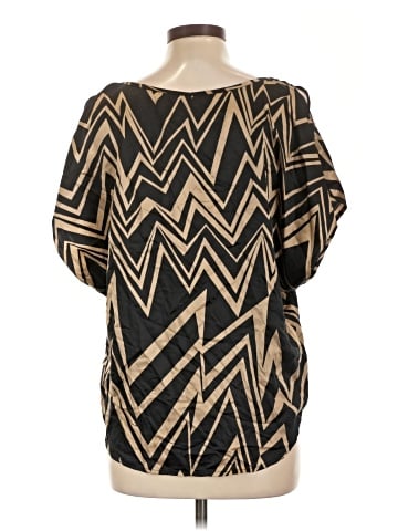Studio Y Short Sleeve Top (view 2)