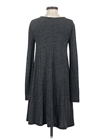 Old Navy Casual Dress (view 2)
