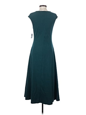 Old Navy Casual Dress (view 2)