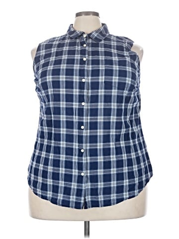 St. John's Bay Sleeveless Button-Down Shirt (view 1)