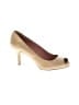 Vince Camuto 100% Leather Ivory Heels Size 9 - photo 1