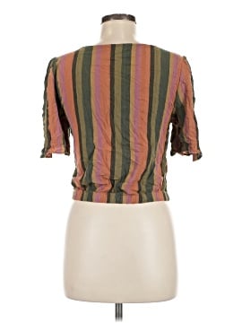 American Eagle Outfitters Short Sleeve Top (view 2)