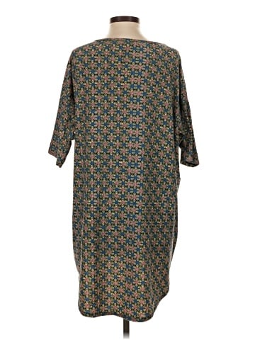 Lularoe Casual Dress (view 2)