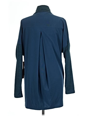 lucy Cardigan (view 2)