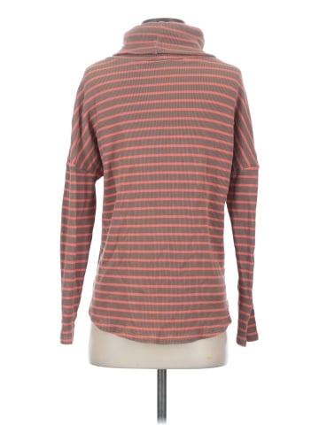 Listicle Long Sleeve Top (view 2)