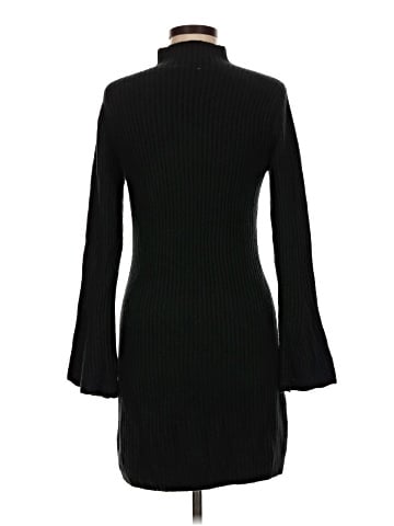 Abercrombie & Fitch Casual Dress (view 2)