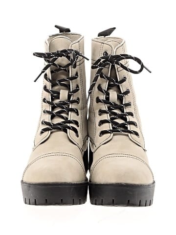 Seven7 Ankle Boots (view 2)