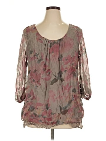 Prontomoda Giusy 3/4 Sleeve Silk Top (view 1)