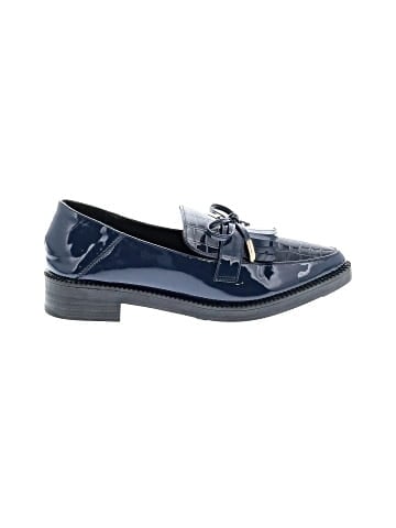 Unbranded Flats (view 1)
