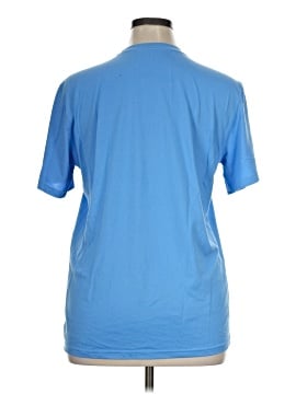 Nike Short Sleeve T-Shirt (view 2)