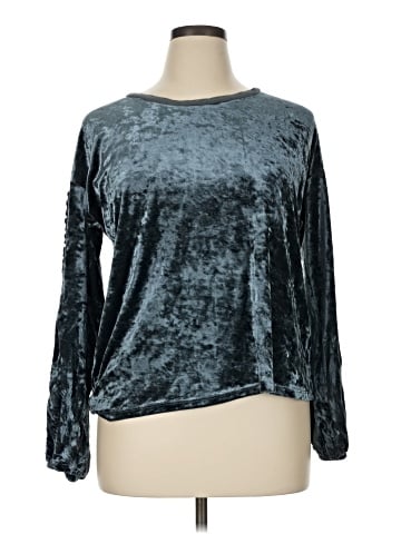Charming Charlie Long Sleeve Top (view 1)