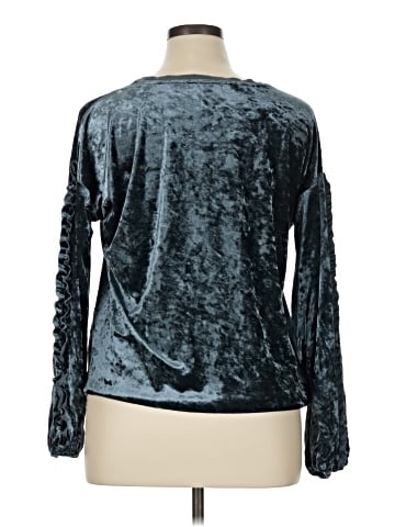 Charming Charlie Long Sleeve Top (view 2)