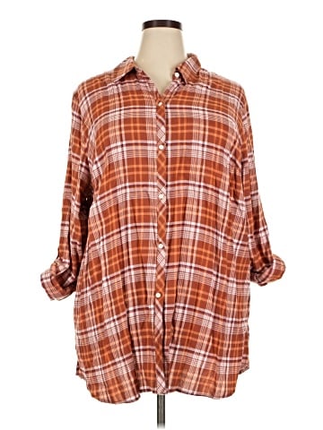 Croft & Barrow 3/4 Sleeve Button-Down Shirt (view 1)