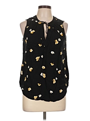 Old Navy Sleeveless Blouse (view 1)