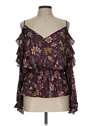 Le Lis Sleeveless Blouse (view 1)