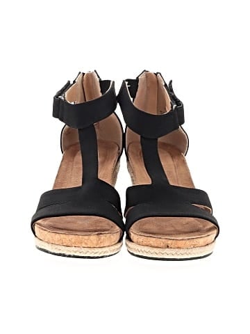 Adrienne Vittadini Wedges (view 2)