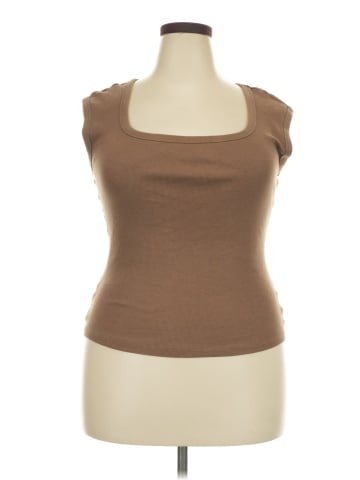 Universal Thread Sleeveless Top (view 1)