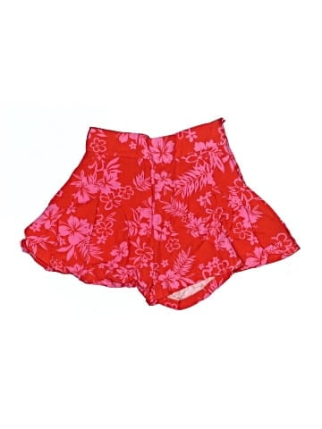 Stradivarius Shorts (view 1)