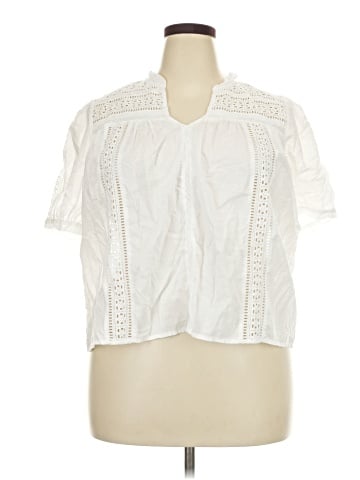a.n.a. A New Approach Short Sleeve Blouse (view 1)