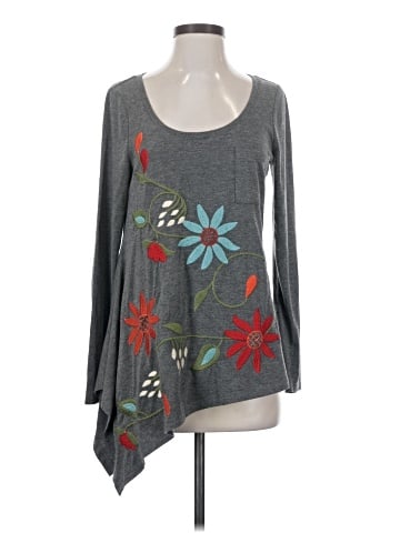 Ivy Jane Long Sleeve Top (view 1)