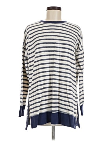Old Navy Pullover Sweater (view 1)