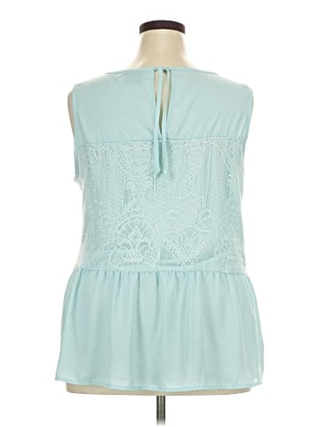 Daisy Fuentes Sleeveless Blouse (view 2)