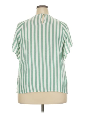Gibson Latimer Short Sleeve Blouse (view 2)