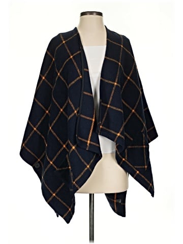 Double Zero Poncho (view 1)