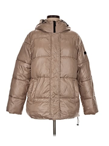 Vince. Snow Jacket (view 1)