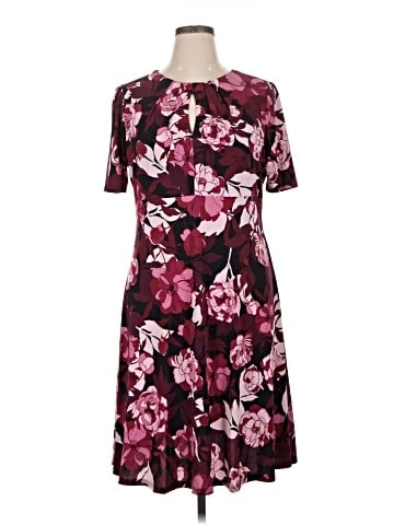 Maggy London Casual Dress (view 1)
